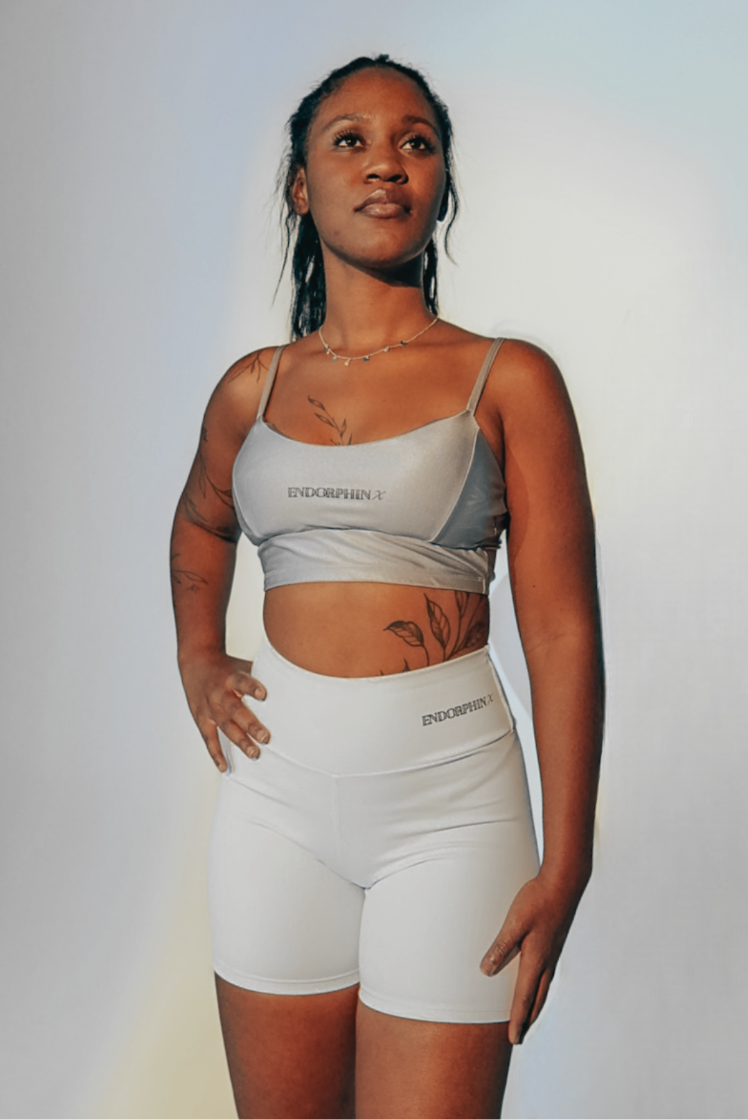 Top Silver Cirre Basic